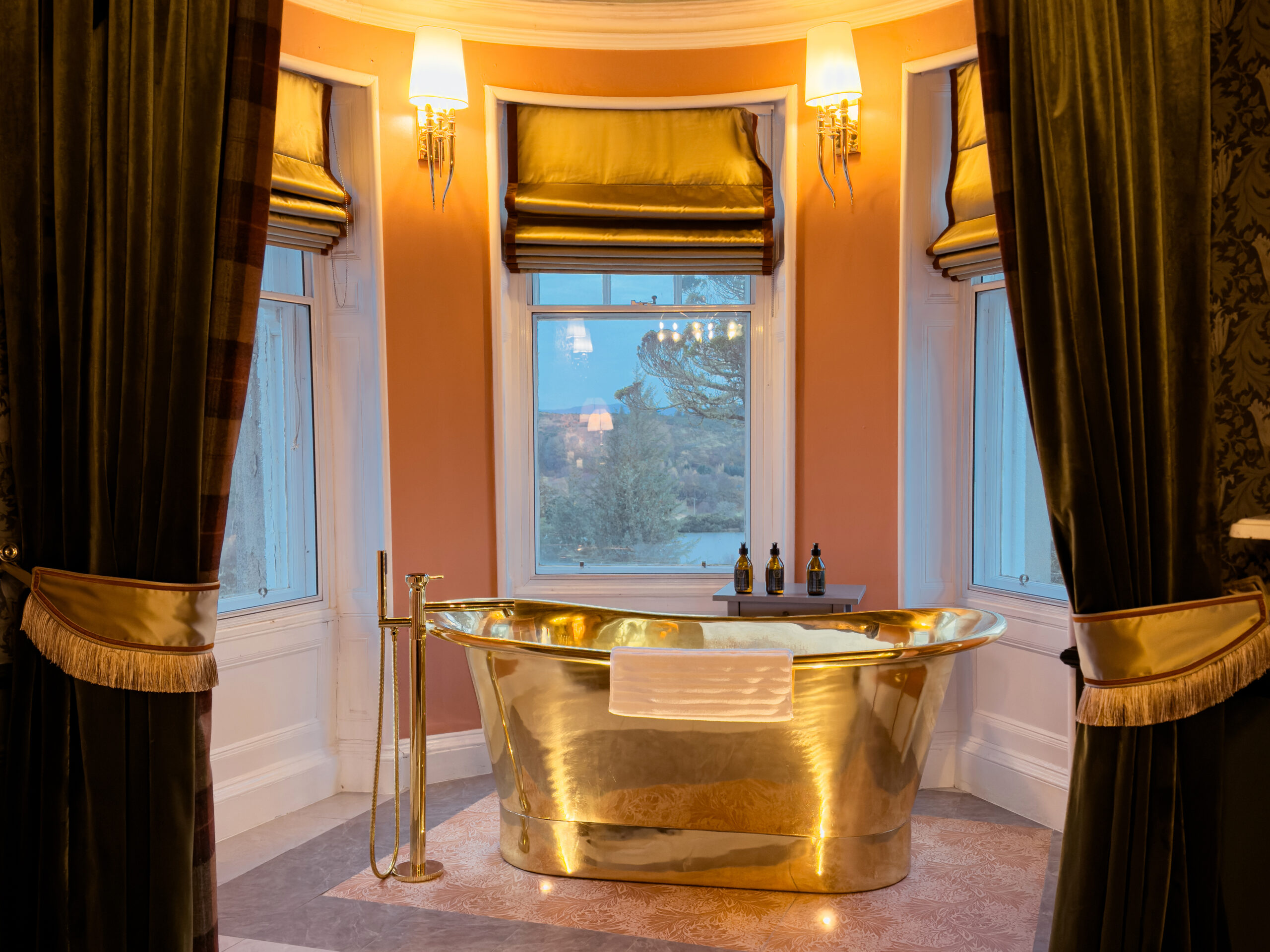 GH_Kelpie_Bath